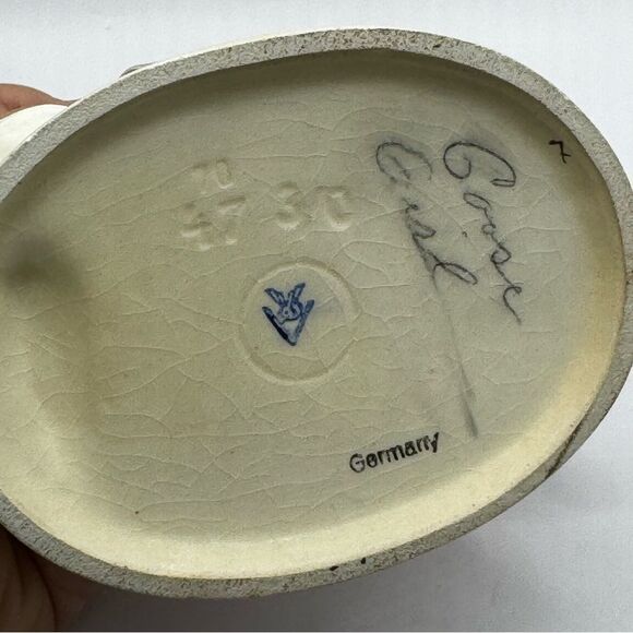 Vintage Hummel Goose Girl 473/0 Goebel Girl with Two Geese Figurine, W. Germany - Picture 7 of 7